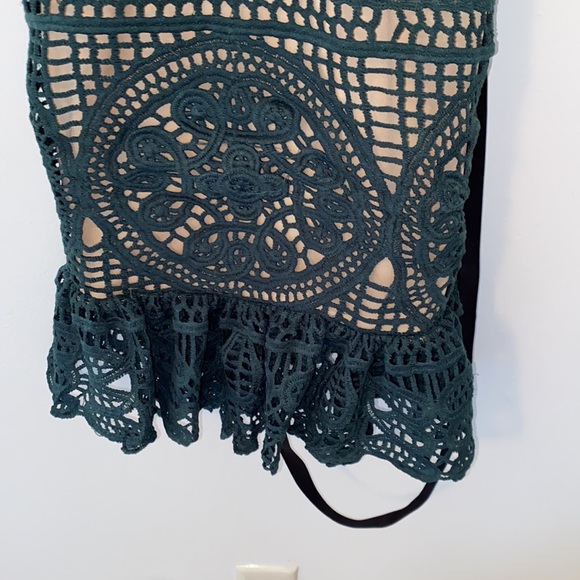 NWT pretty little thing Party Dress - Picture 3 of 5